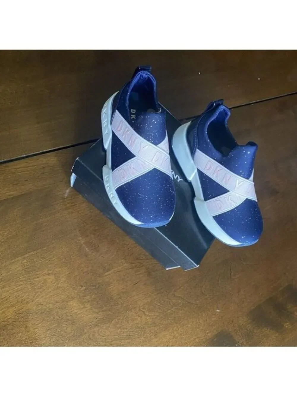 DKNY Baby Girls Casual & Fashion Sneakers Navy blush Shoes Size 6/5  Kids New